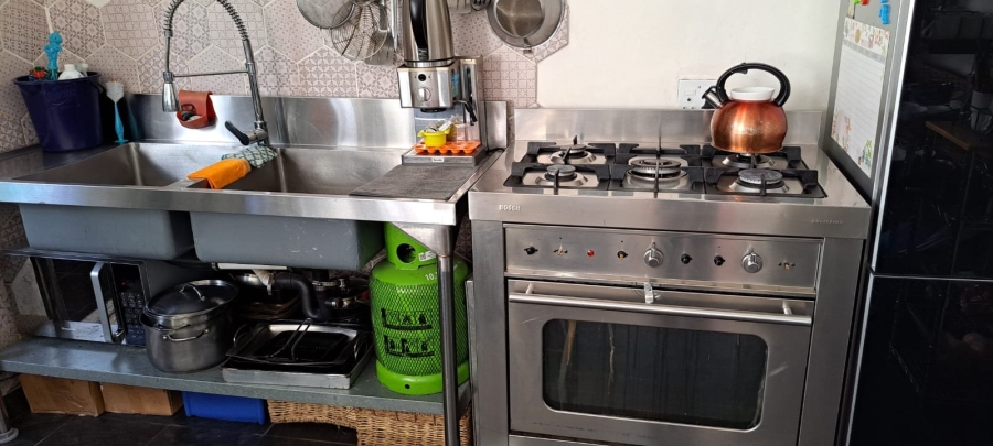 2 Bedroom Property for Sale in Salt River Western Cape